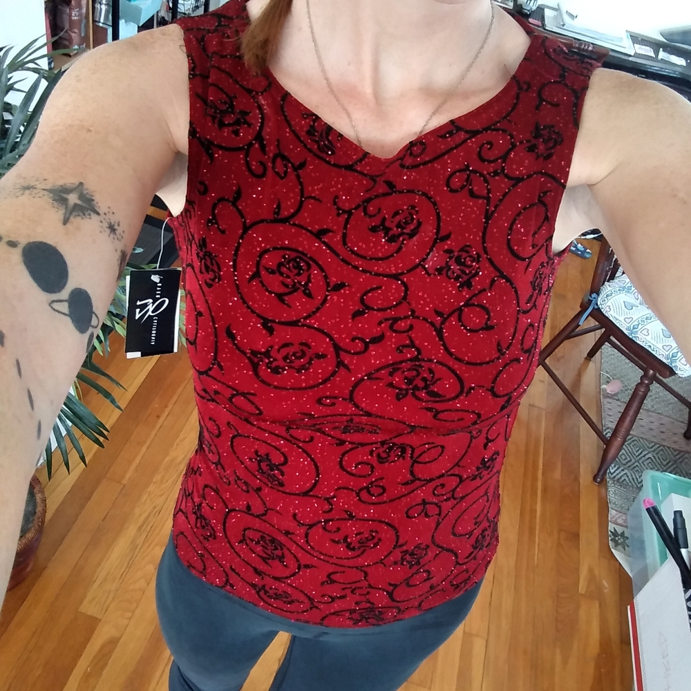 NWT sparkling red party shirt